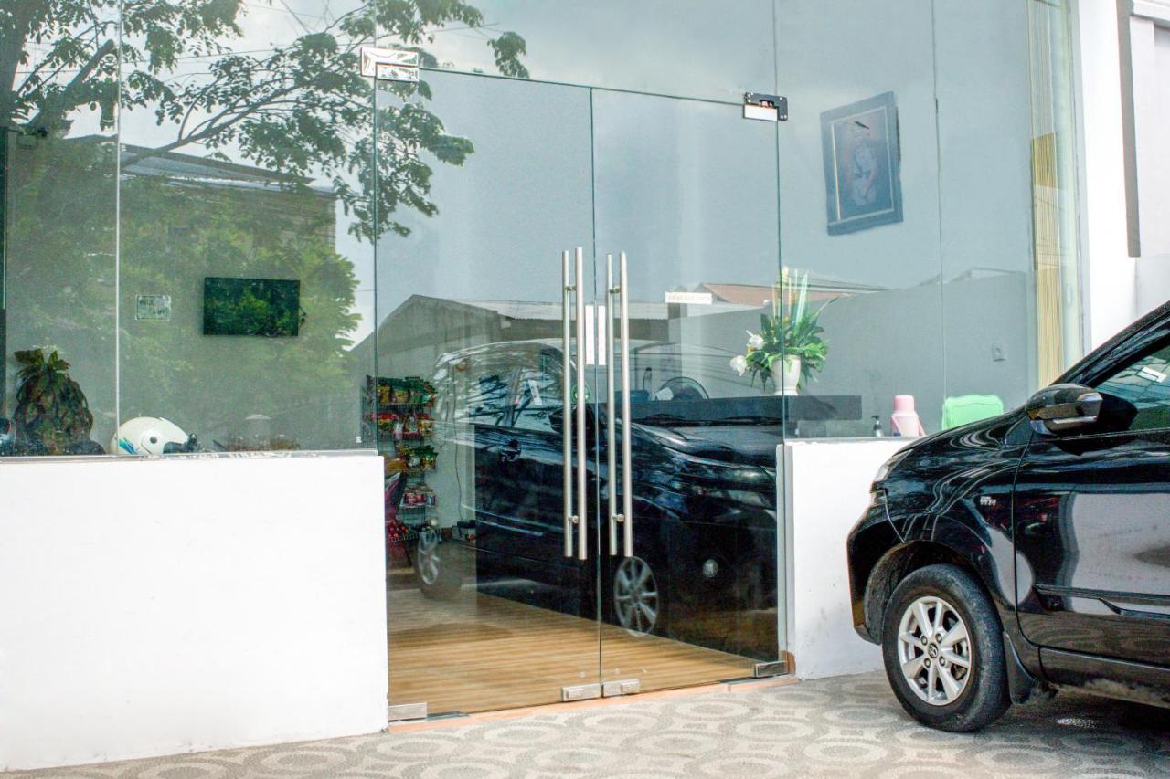 Super Oyo 1183 Papakoel Hotel เมดาน ภายนอก รูปภาพ